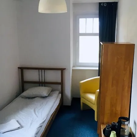 Pod Wiezami Couette-café 3*