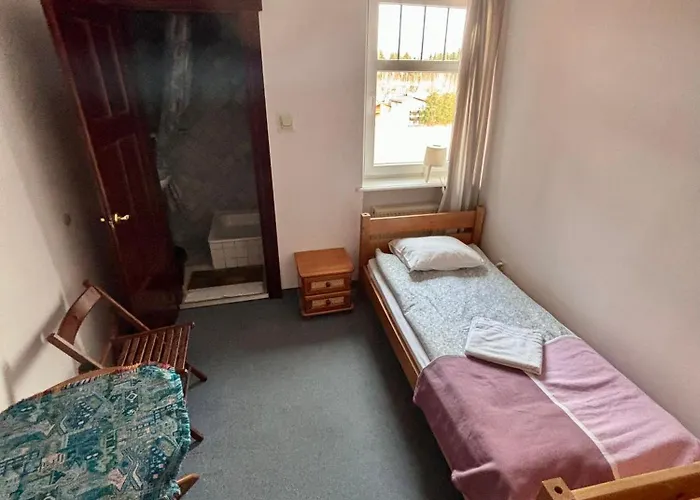 Pod Wiezami Bed & Breakfast 3*