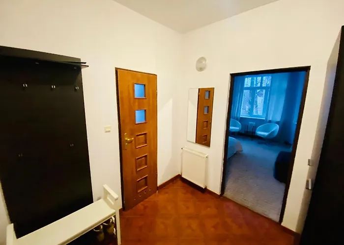 Pod Wiezami Bed & Breakfast 3*